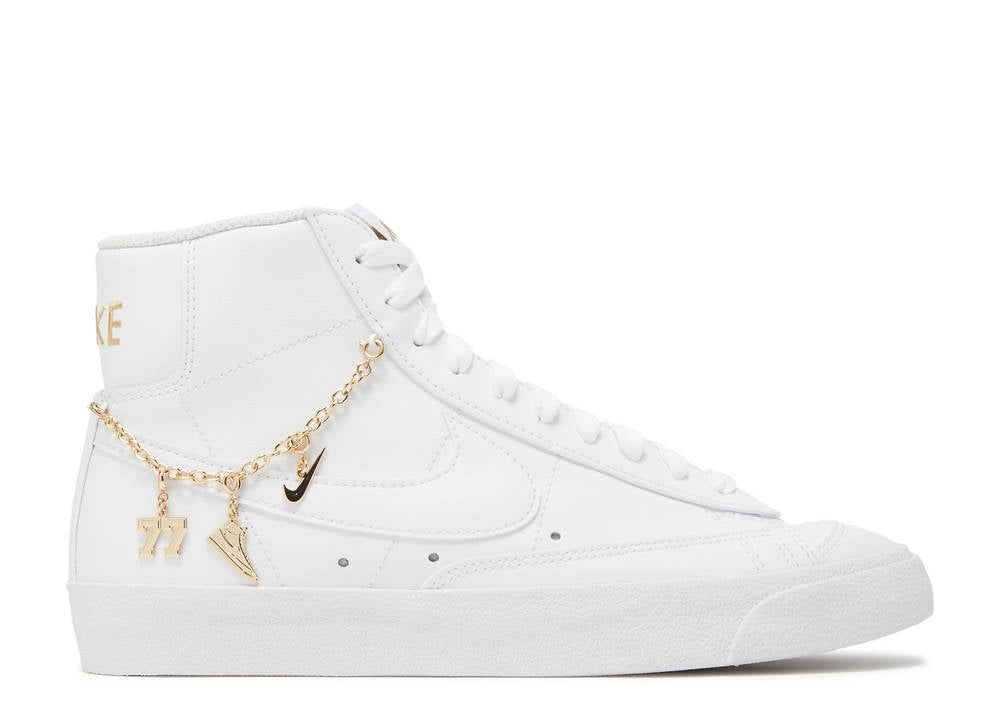 WMNS BLAZER MID '77 LX 'LUCKY CHARMS - WHITE'