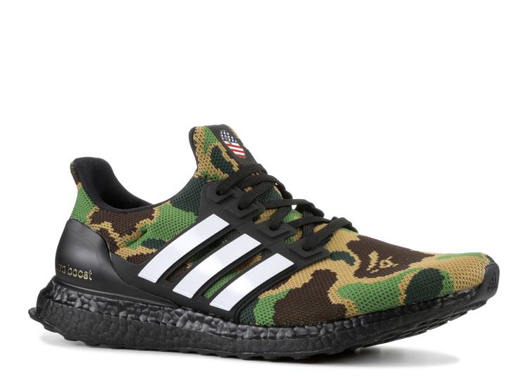 A BATHING APE X ULTRABOOST 4.0 'GREEN CAMO'