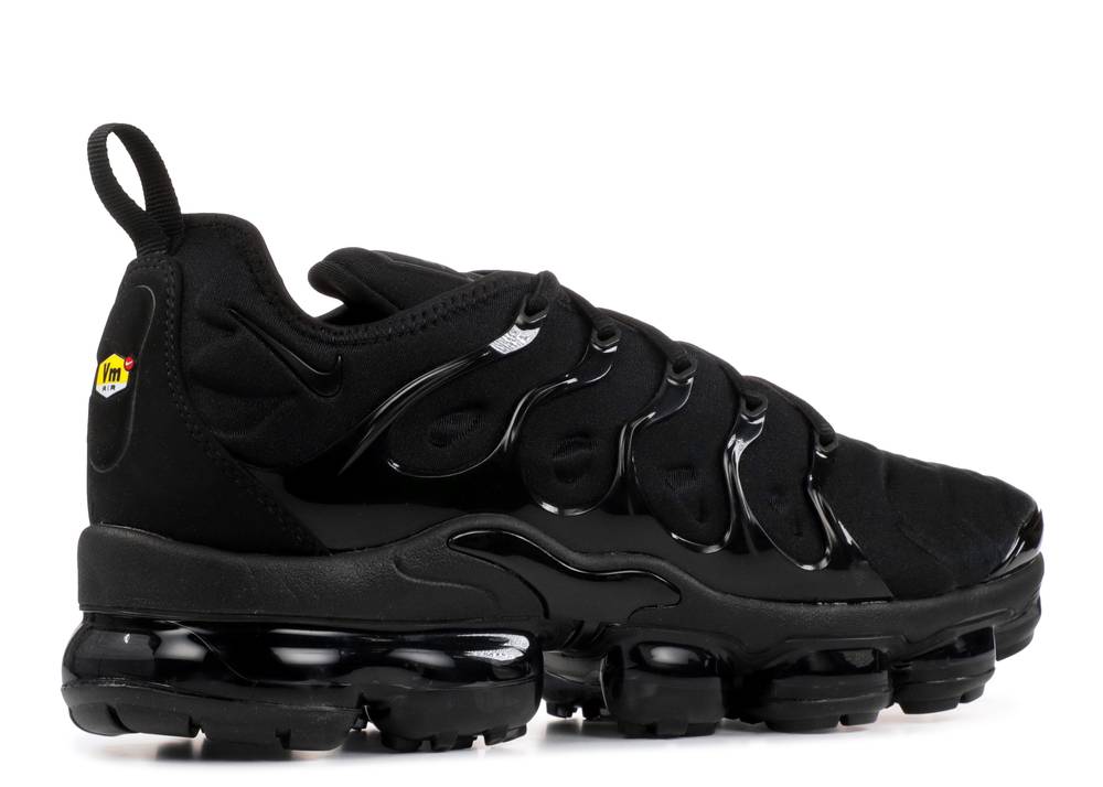 AIR VAPORMAX PLUS 'TRIPLE BLACK'